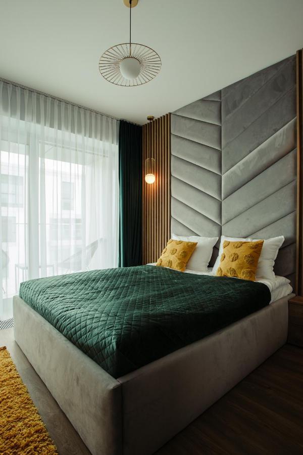 Yacht Park Apartment